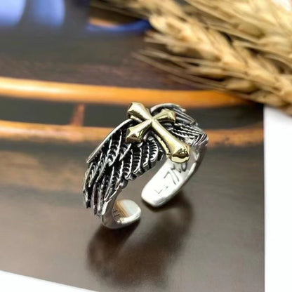 👼天使の翼の十字架リング